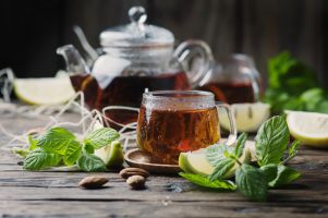 Ceaiul negru este o sursa excelenta de antioxidanti care iti ofera doza de cofeina de care ai nevoie in fiecare zi.