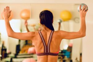 yoga gravid  bucharest Balance Studio Woman