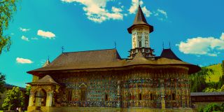 tourist guide bucharest Tour Guides Romania